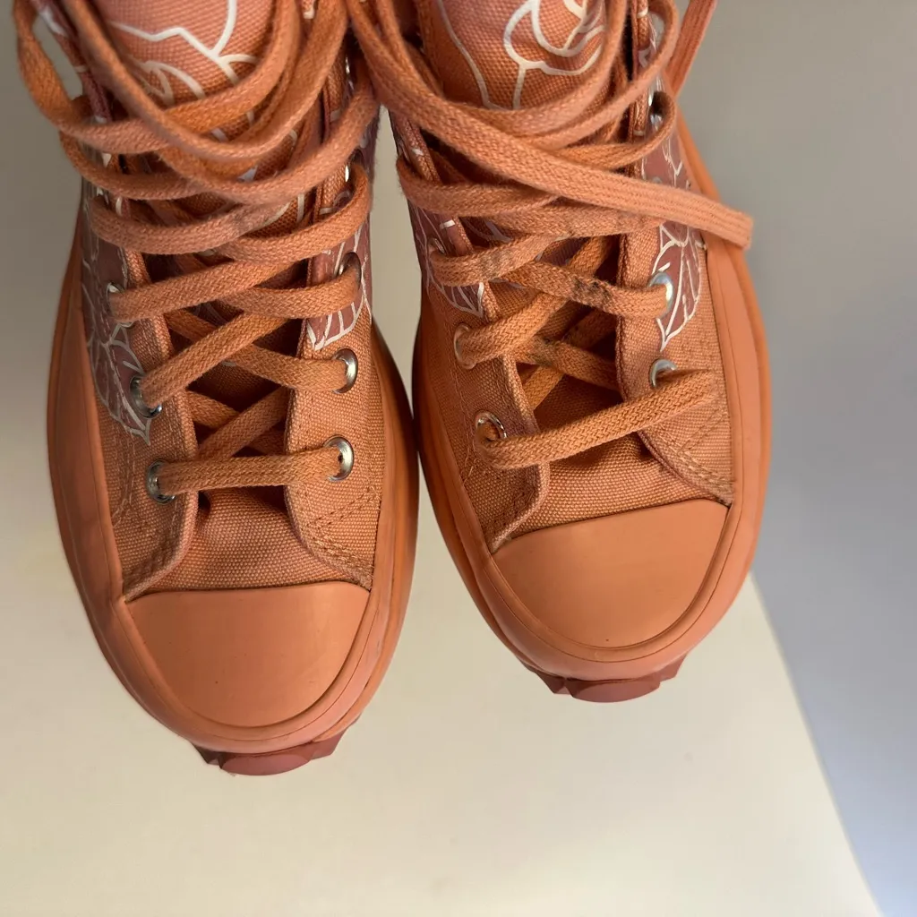 Converse Run Star Hike High Top Pink Quartz White Floral 571877C Women Size 7.0 - Image 7