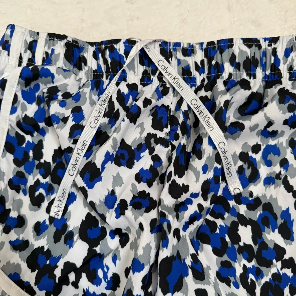 Calvin Klein Women’s Small Shorts Blue Leopard Print Y2K Athleisure Running - Image 6