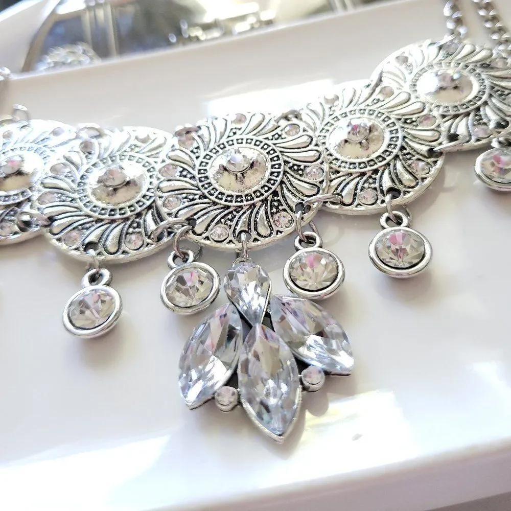 ZARA New!  Glass Stones Choker - Image 9