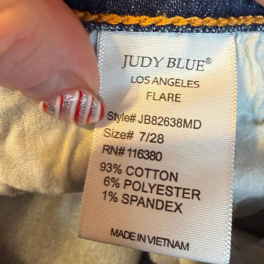 Judy blue button fly flare jeans 7/28 - Image 4