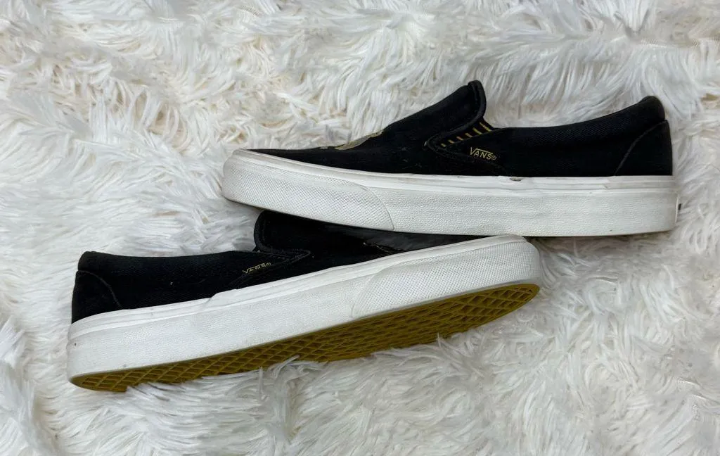 Vans Harry Potter Classic Slip On Black Hufflepuff Shoes Women’s Size 6.5 - Image 8