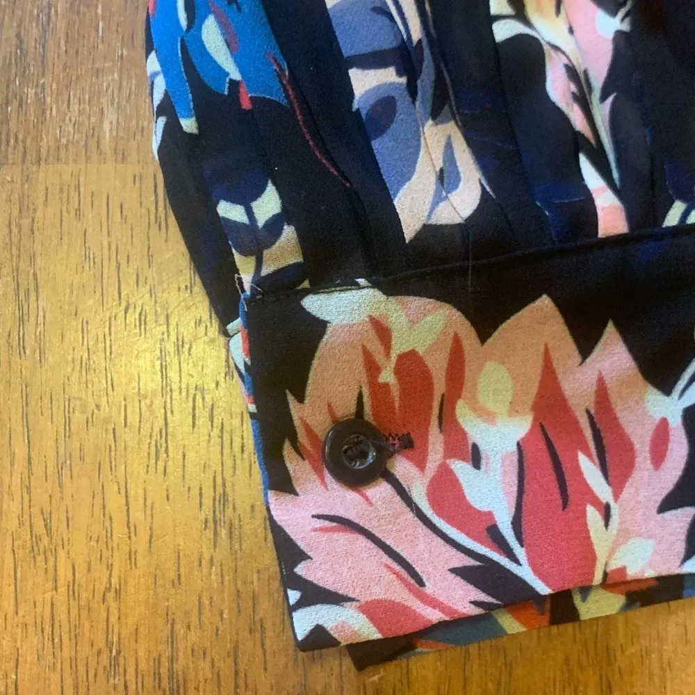 Lulus jumpsuit NWT Size XS Black Leaf print Roni Pleated Balloon Sleeve … - Image 7