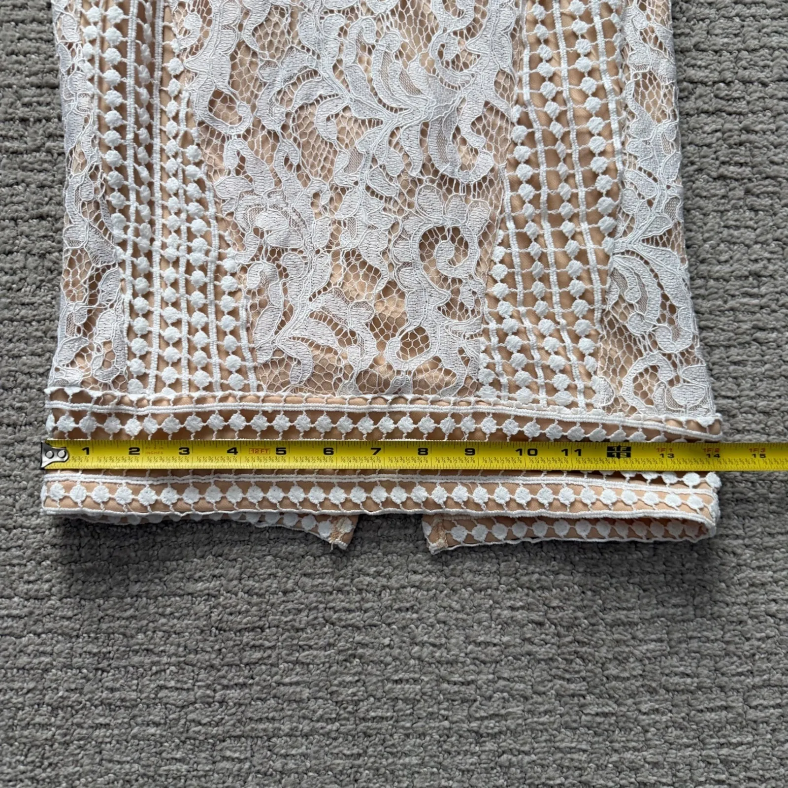 Pretty Little Thing White Lace Halter Midi Dress Sheath Formal Womans Size 4 - Image 9