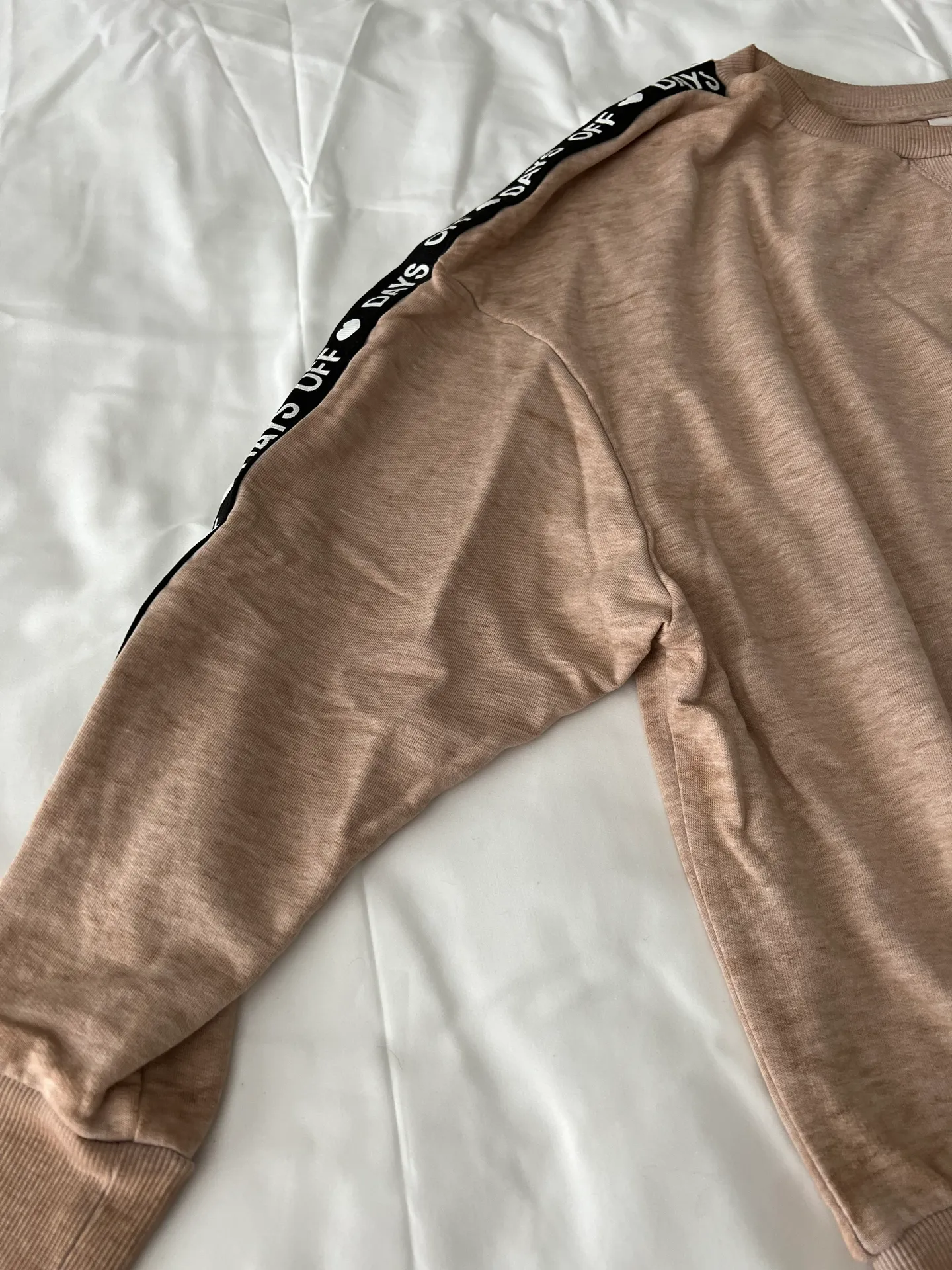 Xhilaration Light Tan Days Off Sweater - Image 4