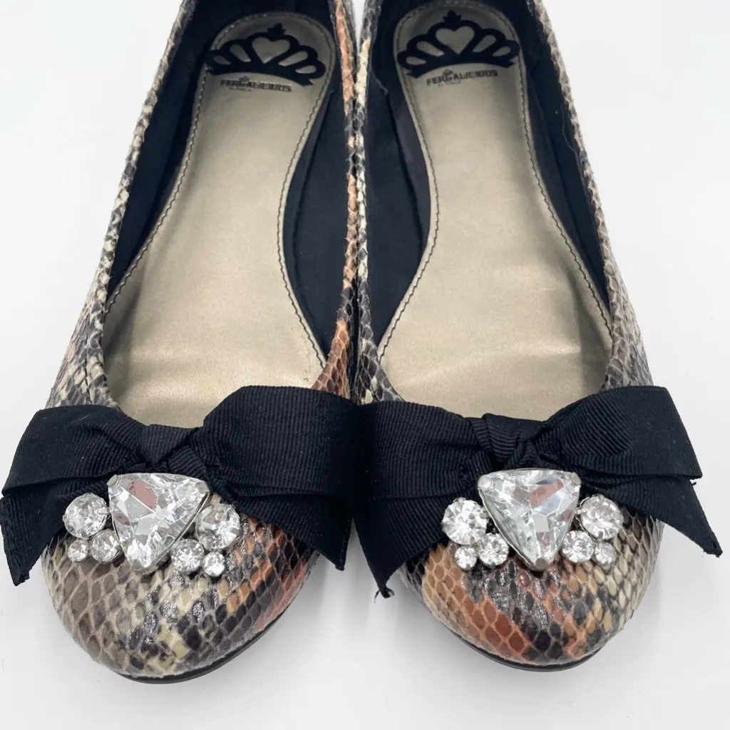 Fergalicious Twinkle Ballet Flats Size 9 Faux Snakeskin Ribbon Bow Jewel Toe Y2K - Image 4