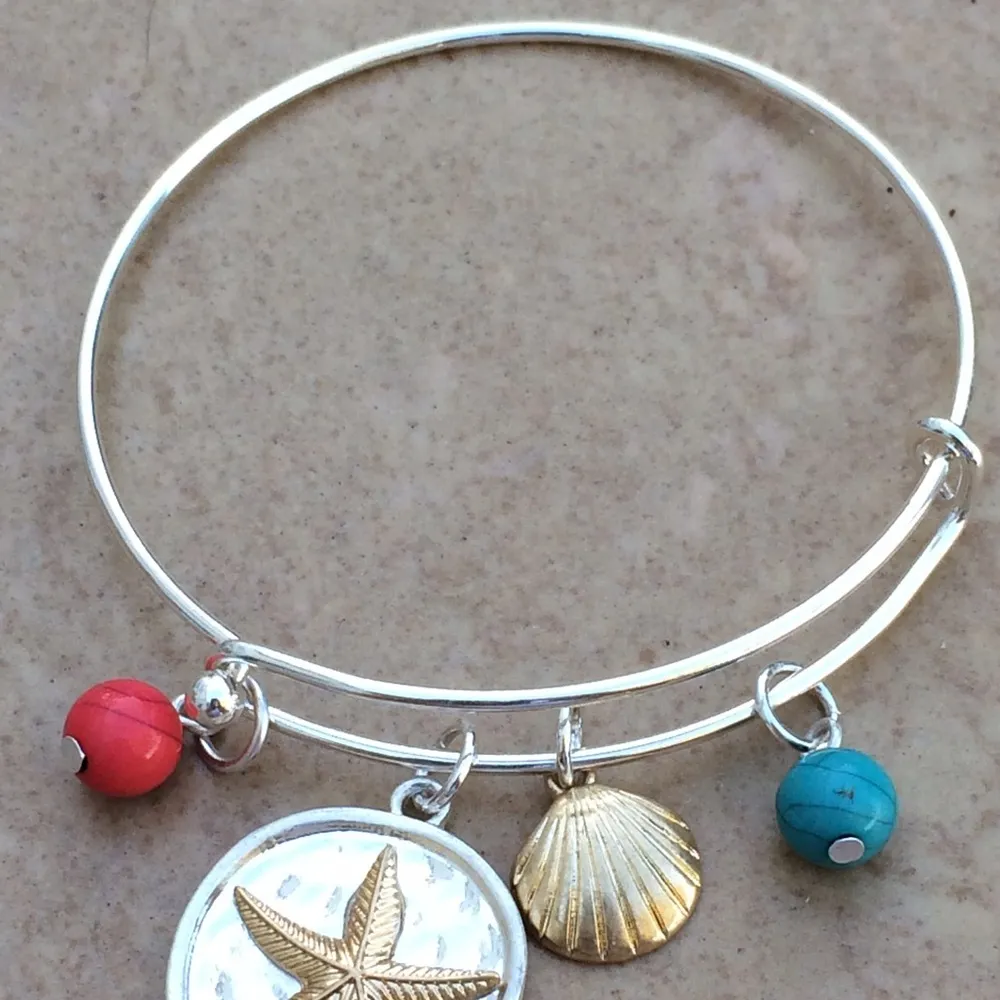 Two Tone Starfish Beach Charm Bead Bangle Bracelet Silver - Image 2