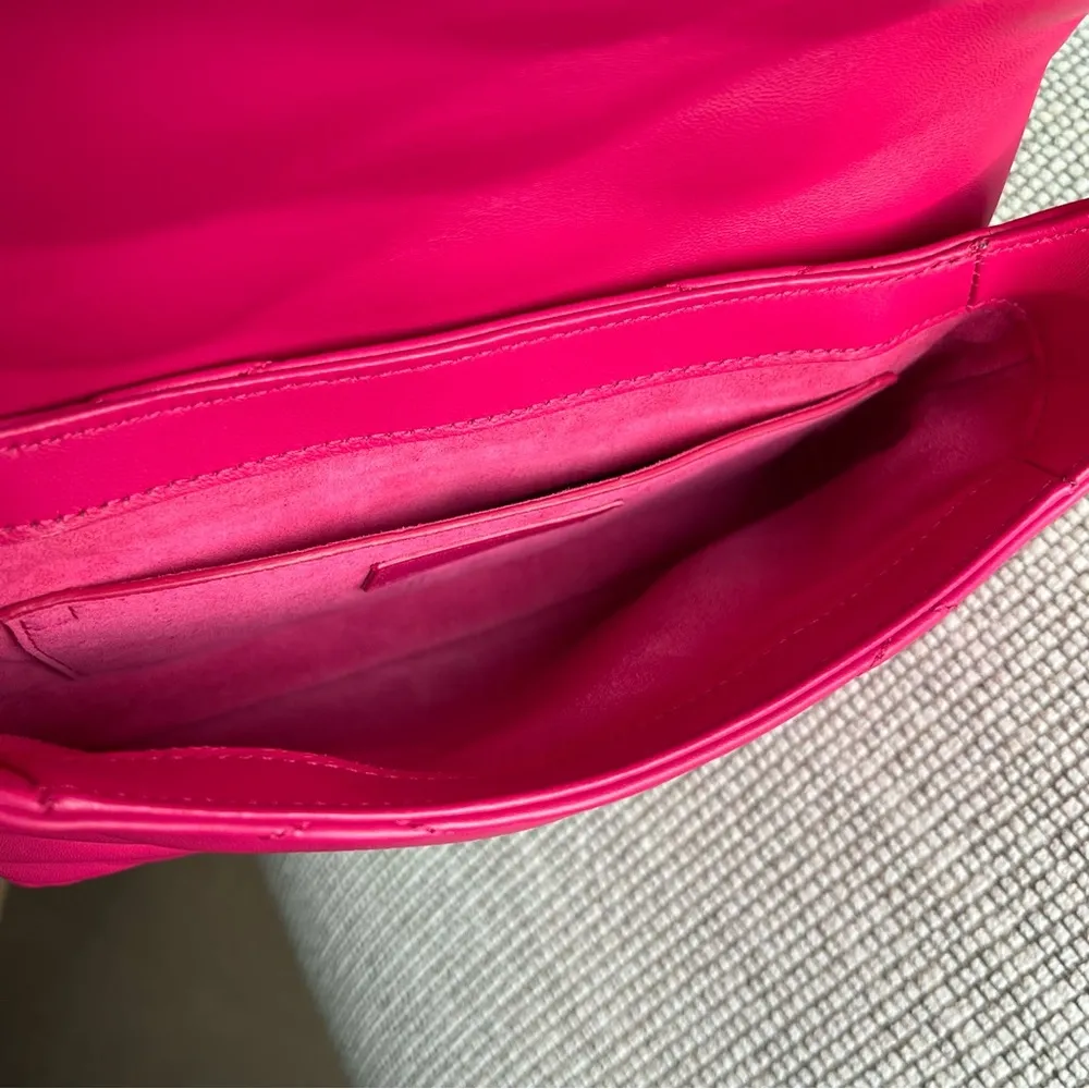 YSL Saint Laurent Le 57 Hobo Bag in Quilted Leather in Pink Bubblegum New - Image 13