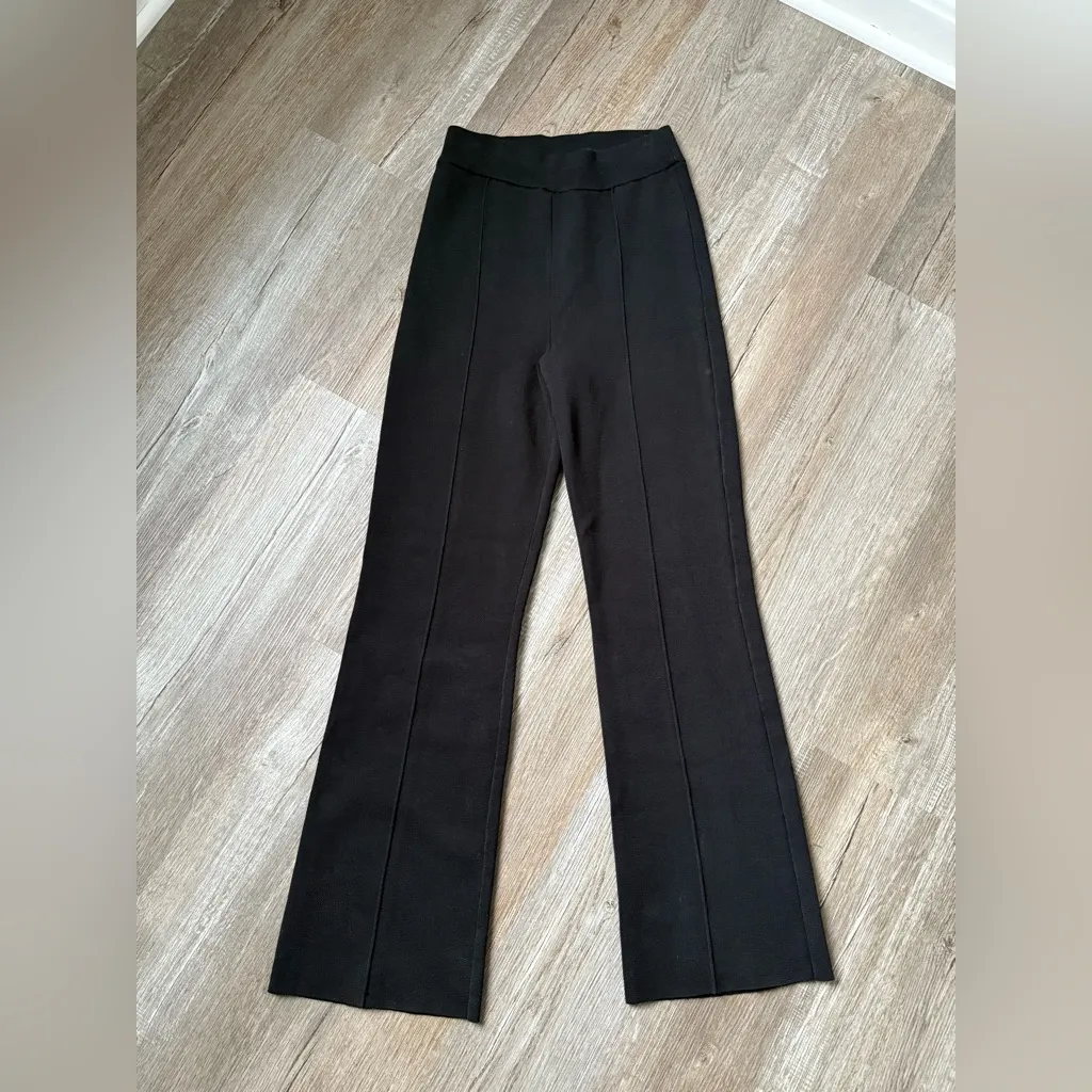 NWT WHITE & WARREN Superfine Organic Cotton Kick Flare Pant Black Casual Pant S - Image 4
