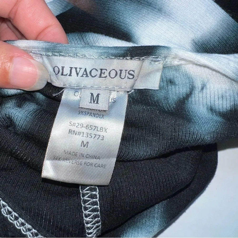 Olivaceous tie dye strappy v neck bodysuit in size medium - Image 8