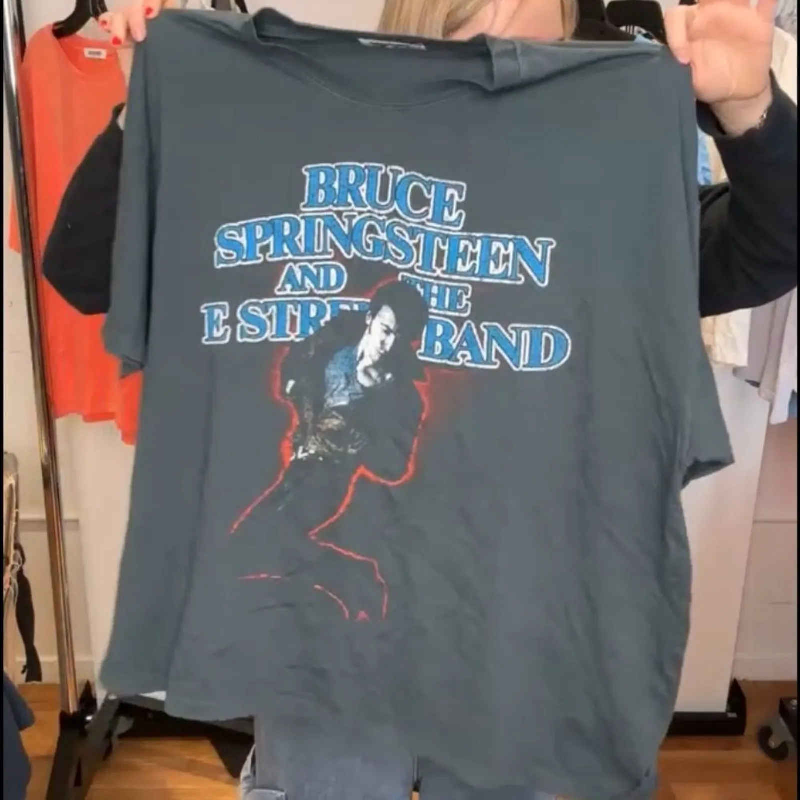 DAYDREAMER Bruce Springsteen Born in USA Tour One Size Tee, New w/o Tag MSRP $98 - Image 9