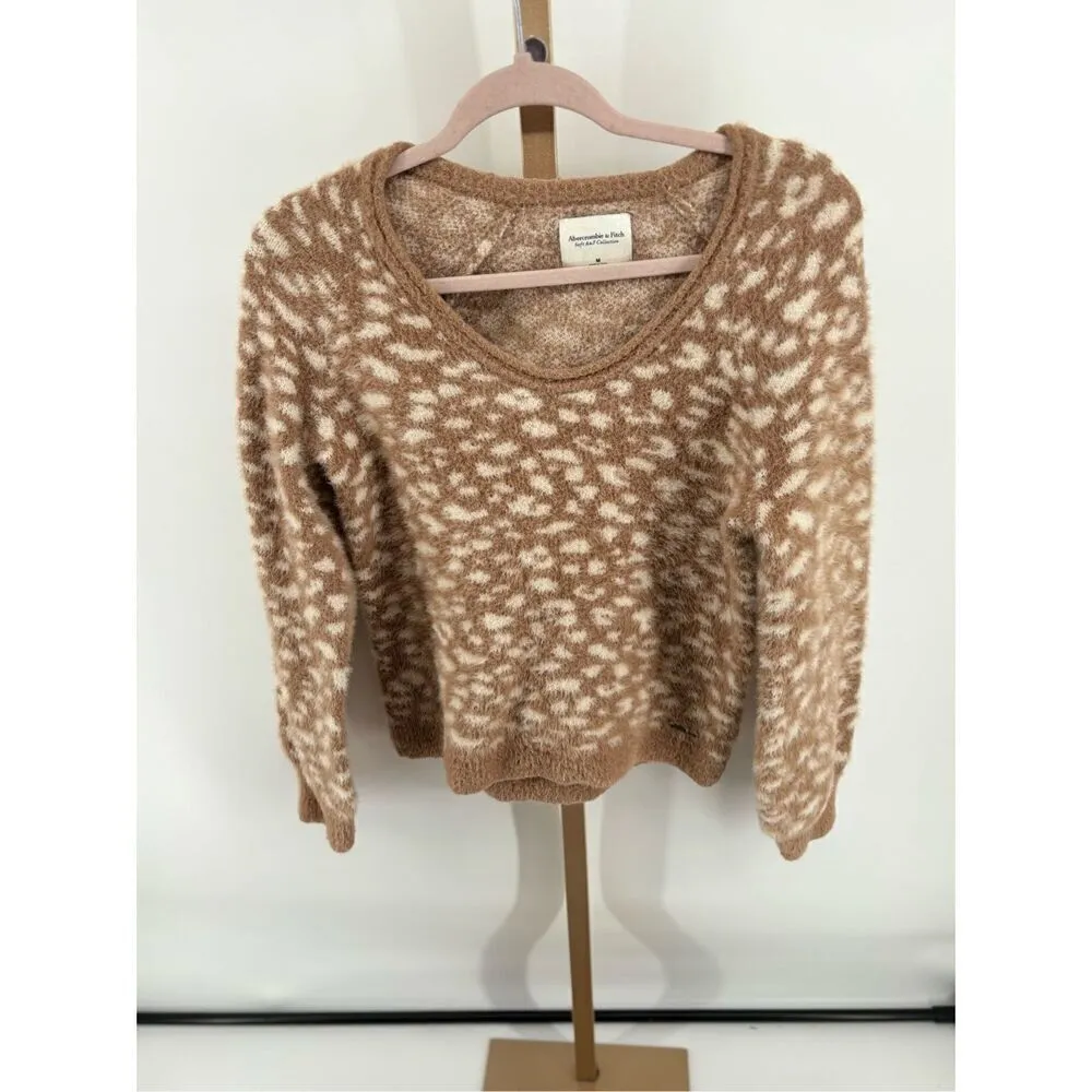 Abercrombie soft a&f cheetah print tan v neck sweater size medium - Image 6