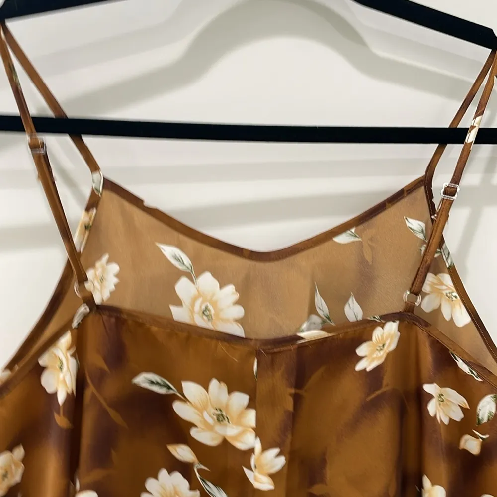 Floral silky night gown with adjustable straps NWOT Brown - Image 6