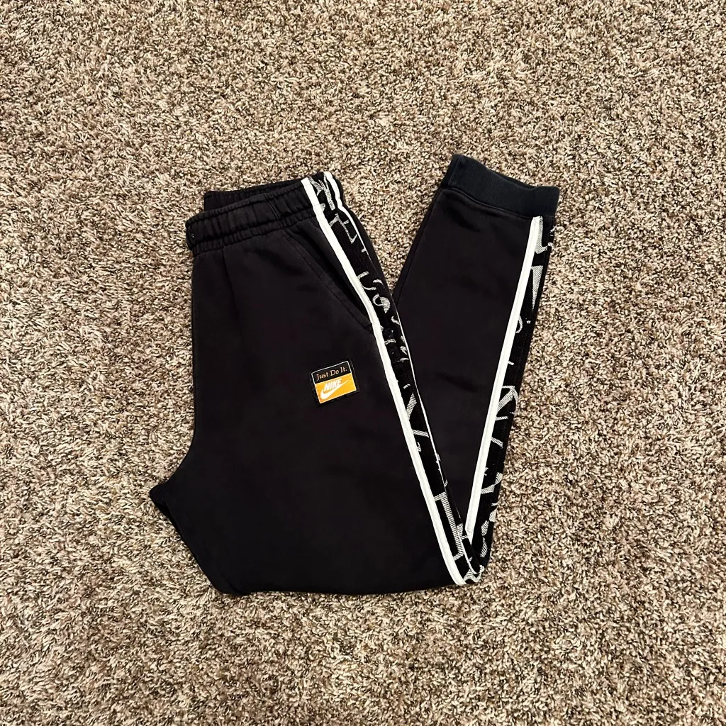 Nike Just Do It Sweatpants - Image 4