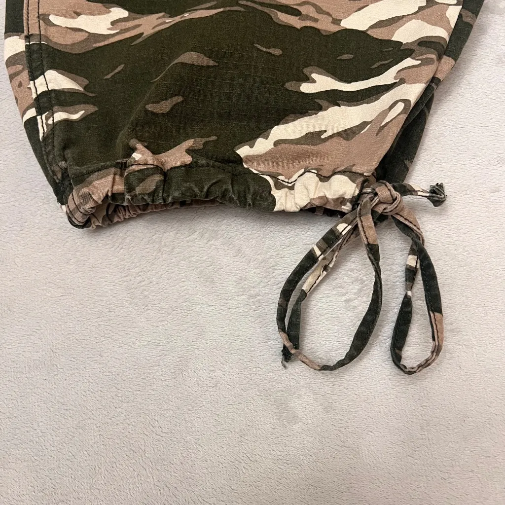 Good American Women's Camo Jogger Jeans High Rise Side Pockets Size 8/29 - Image 10