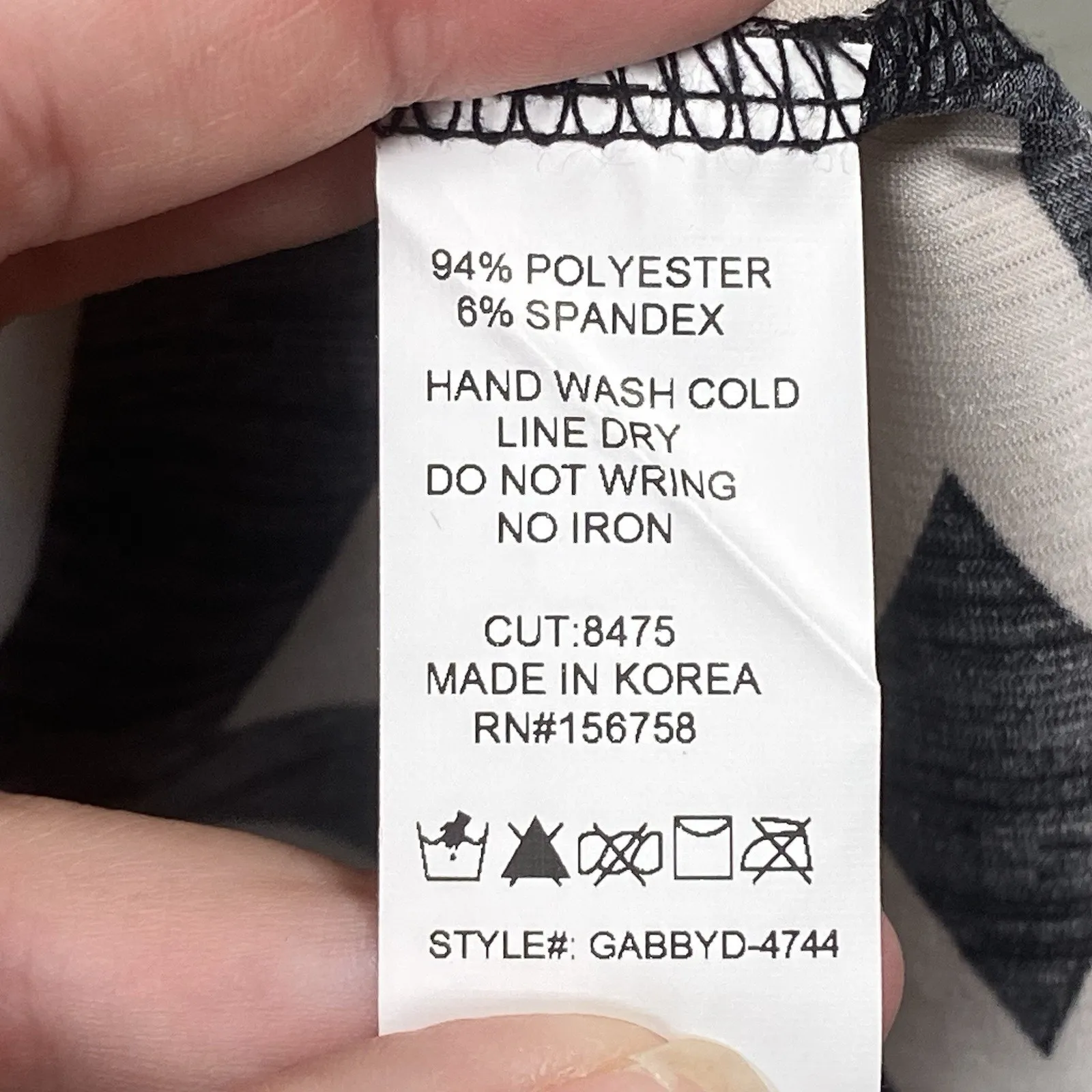 Honeyme Dress Women's Size Medium Gabby 3/4 Sleeve Black White Geometric V-neck - Image 4