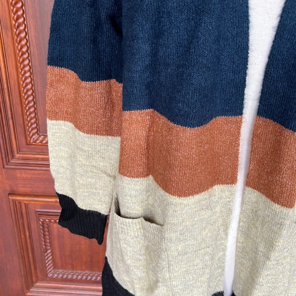 Modern Canvas Autumn Blend Sweater Lightweight Cardigan Womens Small Navy Brown - Image 7