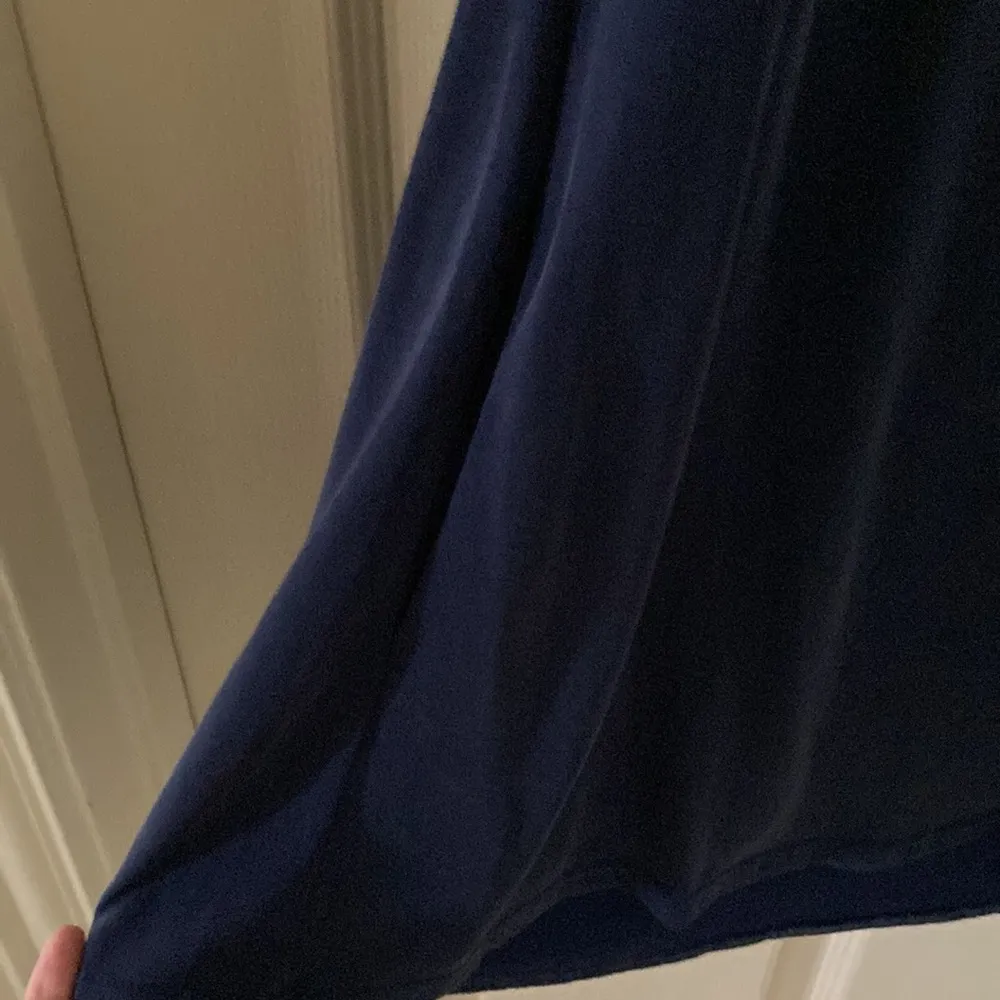 Francesca’s Alya Navy Blue Ultra Soft T-Shirt Blouse Top Short Sleeve Shirt XS - Image 4