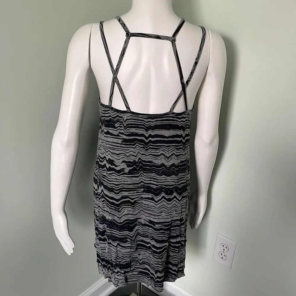 RVCA Zavey Jersey Dress - Image 7