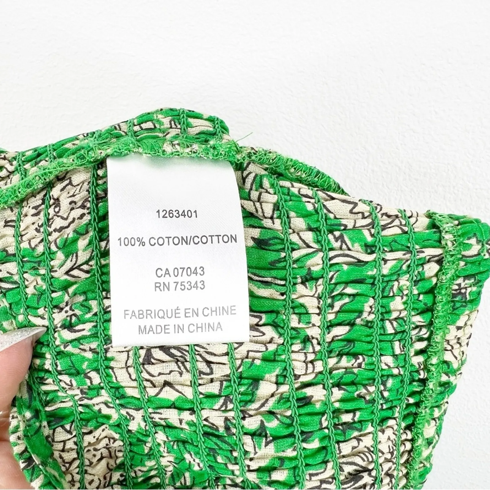 NEW House‎ of Harlow 1960 Floral Smocked Tie Back Crop Top L Green Size L - Image 6