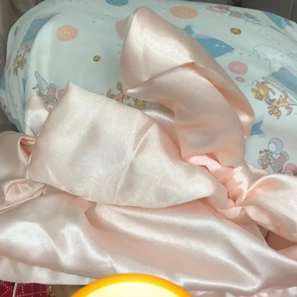 Cinderella satin lined scrub cap - Image 2