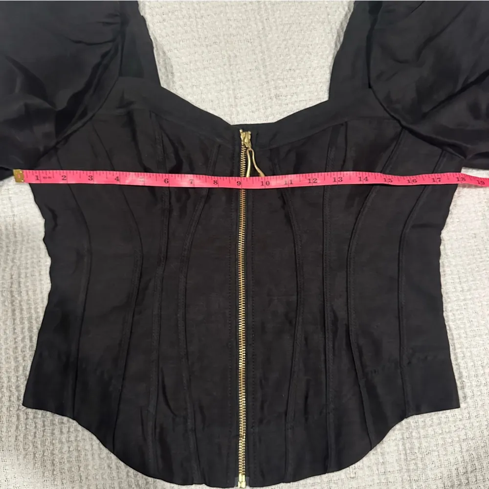 Aje Giselle Long Sleeve Corset Top with gold metal hardware size 12 in black - Image 13