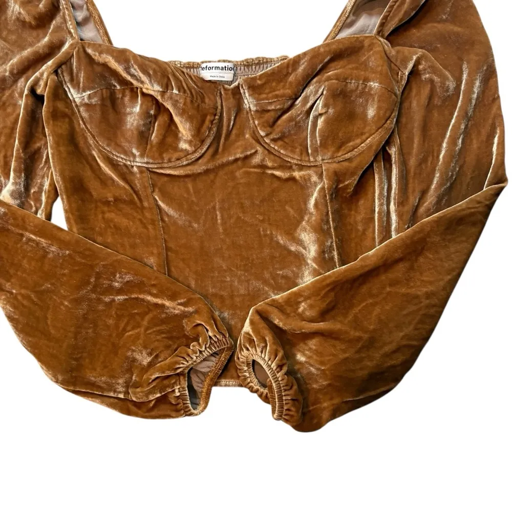 Reformation Mallory Crushed Velvet Long Sleeve Top Reyes Gold, Sz 0 - Image 12
