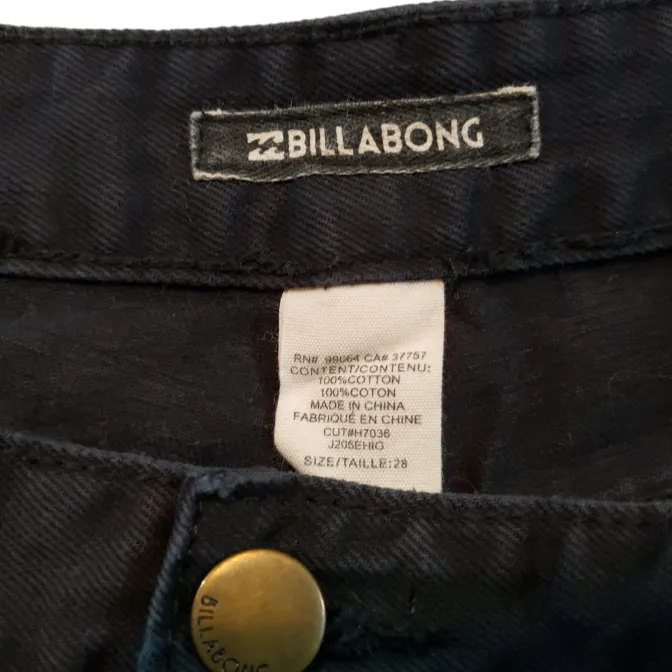 Billabong Shorts Size 28 Denim Shorts Jean Shorts Cut Off Distressed Destroyed Torn Ripped Women's Shorts - Image 4