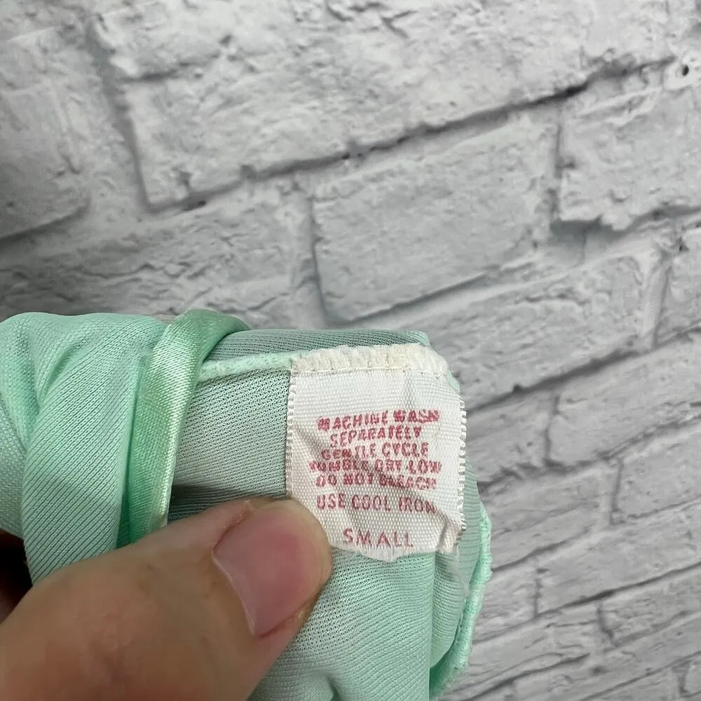 Vintage Nylon Green Lace Pajama Top Size S 1/2 Button Front Short Sleeve Tunic - Image 4