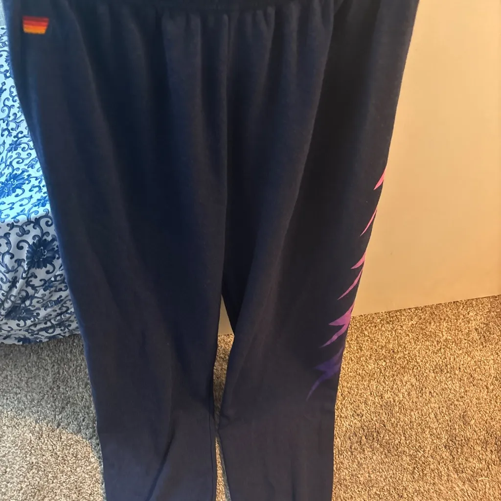 Aviator nation, pink bolt, navy sweatpants New with tags large - Image 5