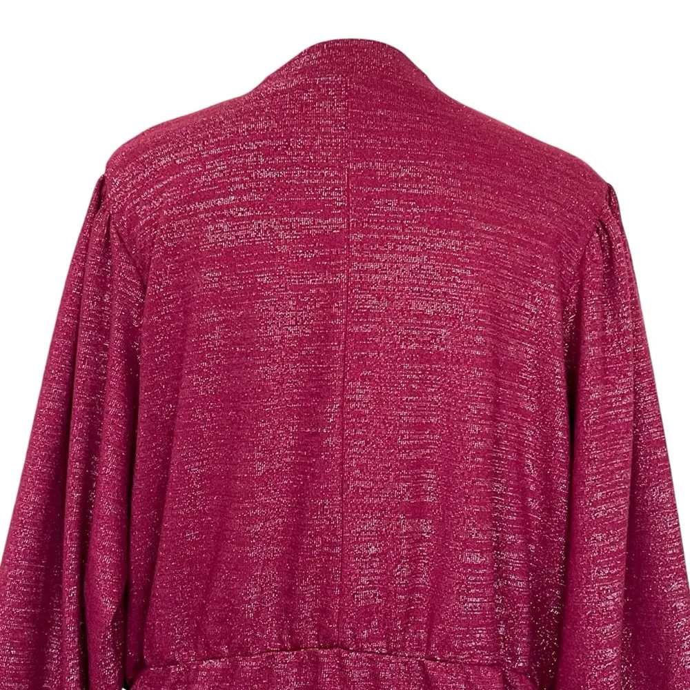 Mock Neck Keyhole Top with Ruched Sides Women’s Plus Size 18/20 - Image 9