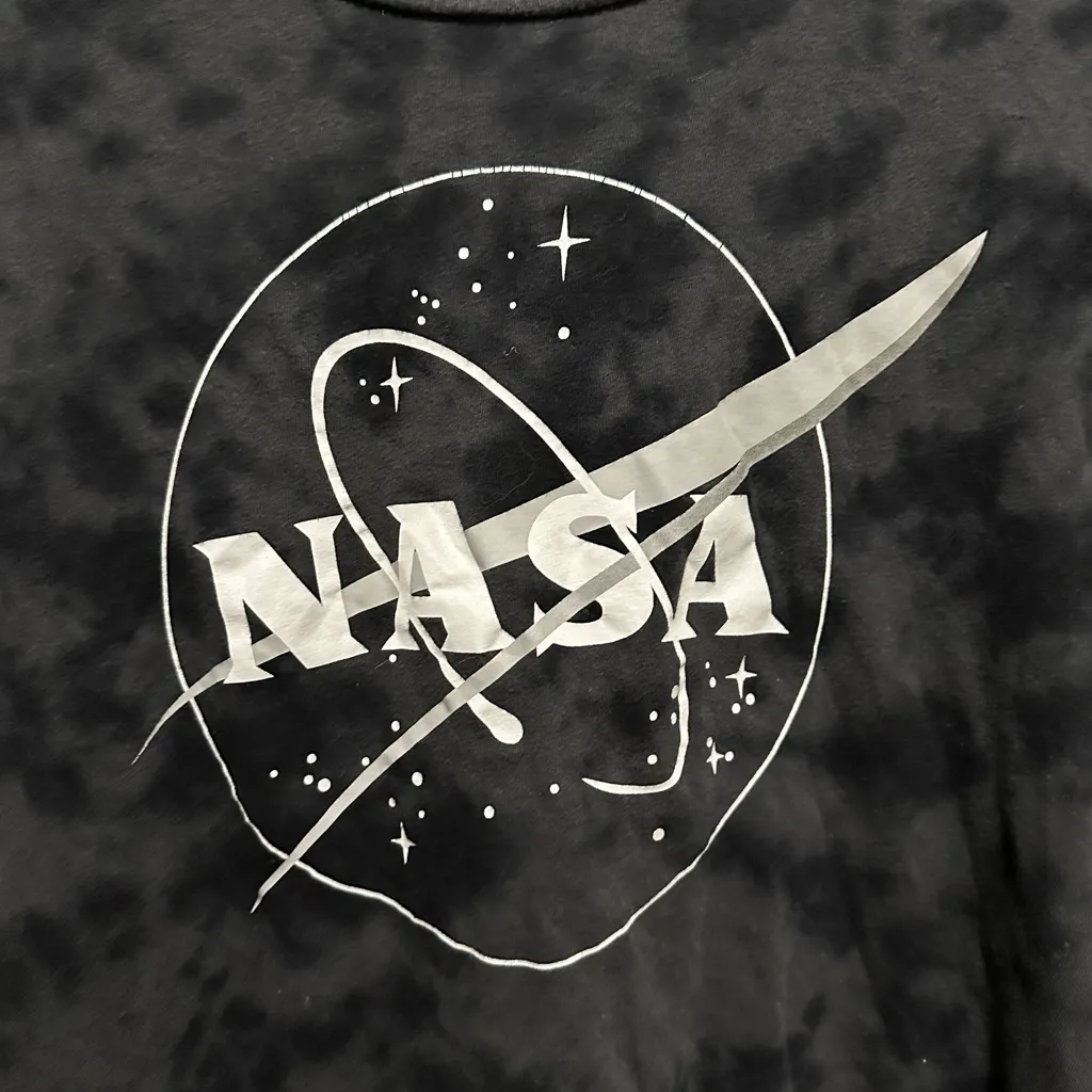 Mighty Fine Black and Gray Mineral Wash Graphic White NASA T-shirt size medium - Image 2