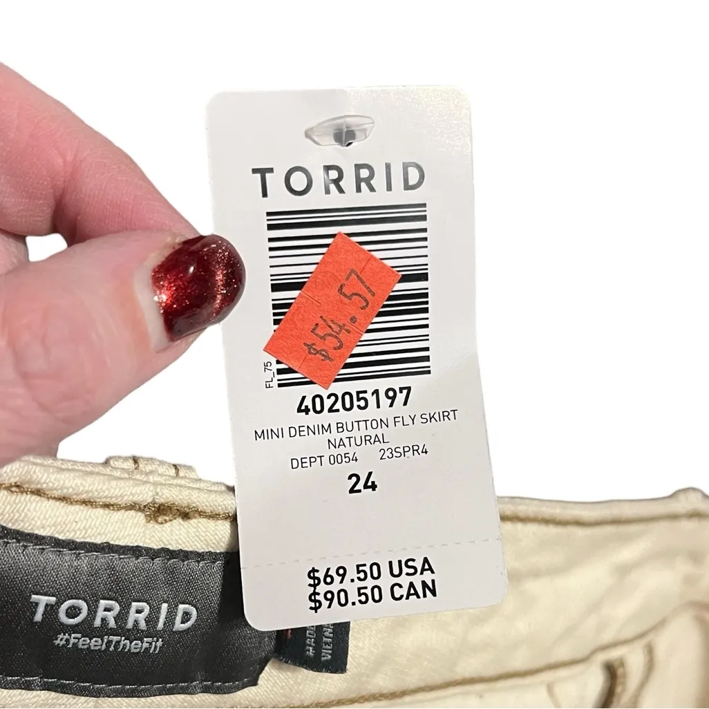 Torrid Plus Sized Cream Button-Front Denim Skirt with Pockets - Image 5