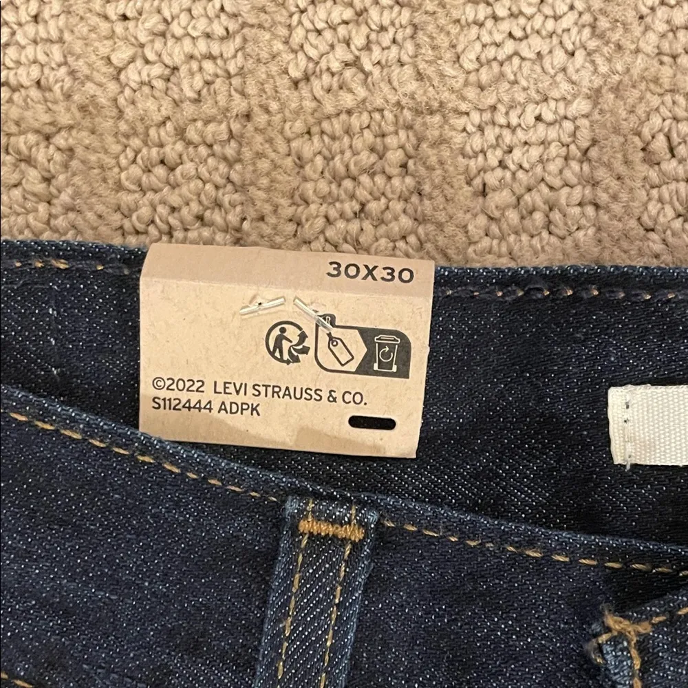 Levi's  80’s Mom Jeans - Image 6