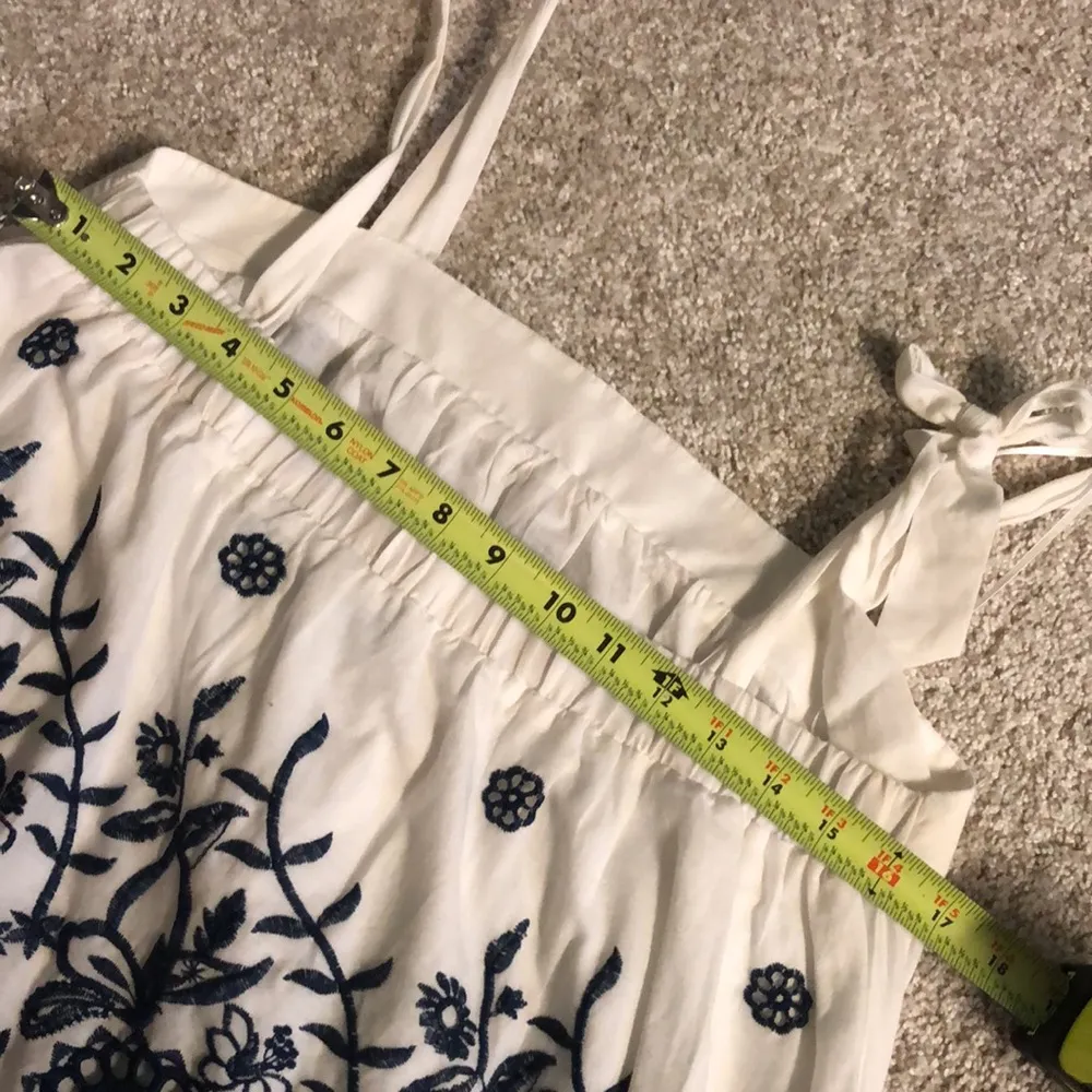 Draper James the strap embroidered top - Image 12