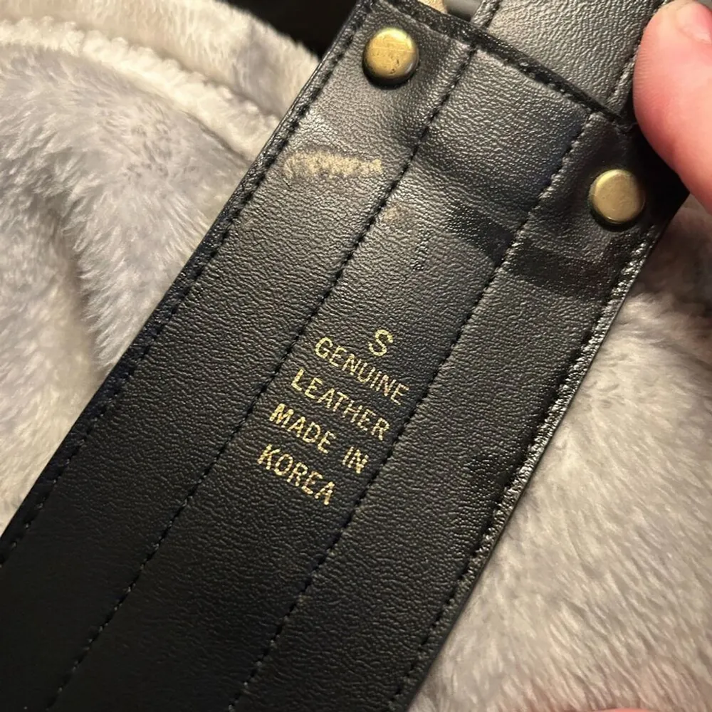 Compagnie Internationale (Express) Black Leather Belt - Size Small - Image 4