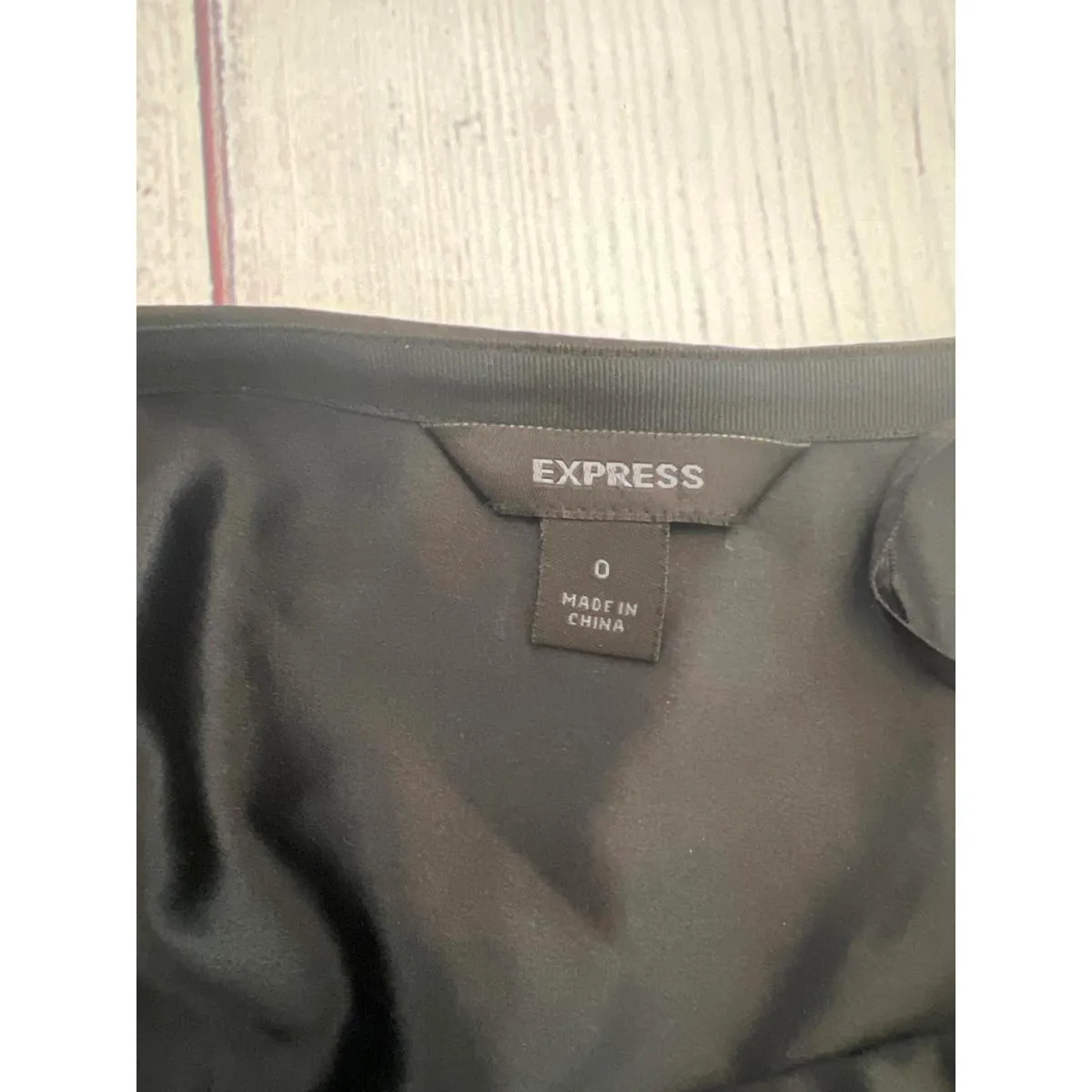 Express Women's Black Flared Skirt - Size 0 - Image 3