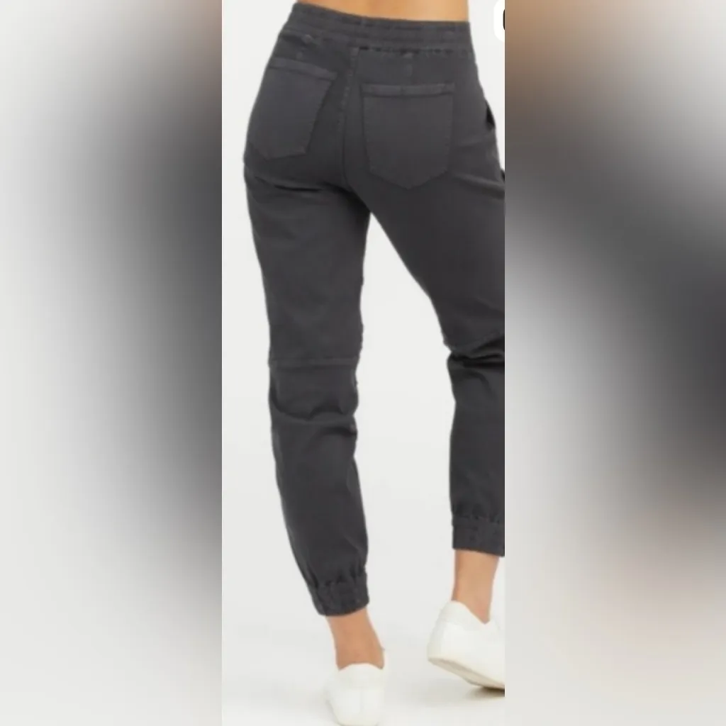 Spanx Stretch Twill Cargo Jogger Size Large In Washed Black - Image 2