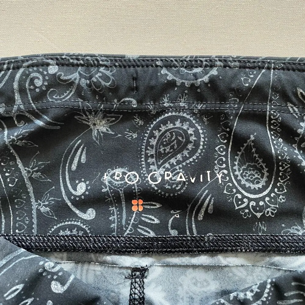 Sweaty Betty Leggings Womens Medium Blue Zero Gravity Paisley Activewear Running - Image 3