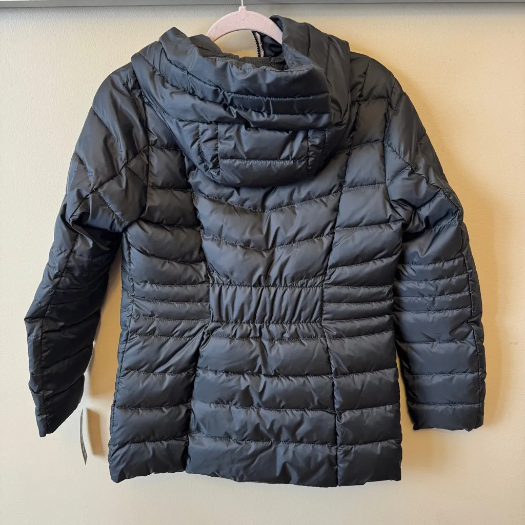Black‎ Puffer Jacket with Hood Black Size undefined - Image 5