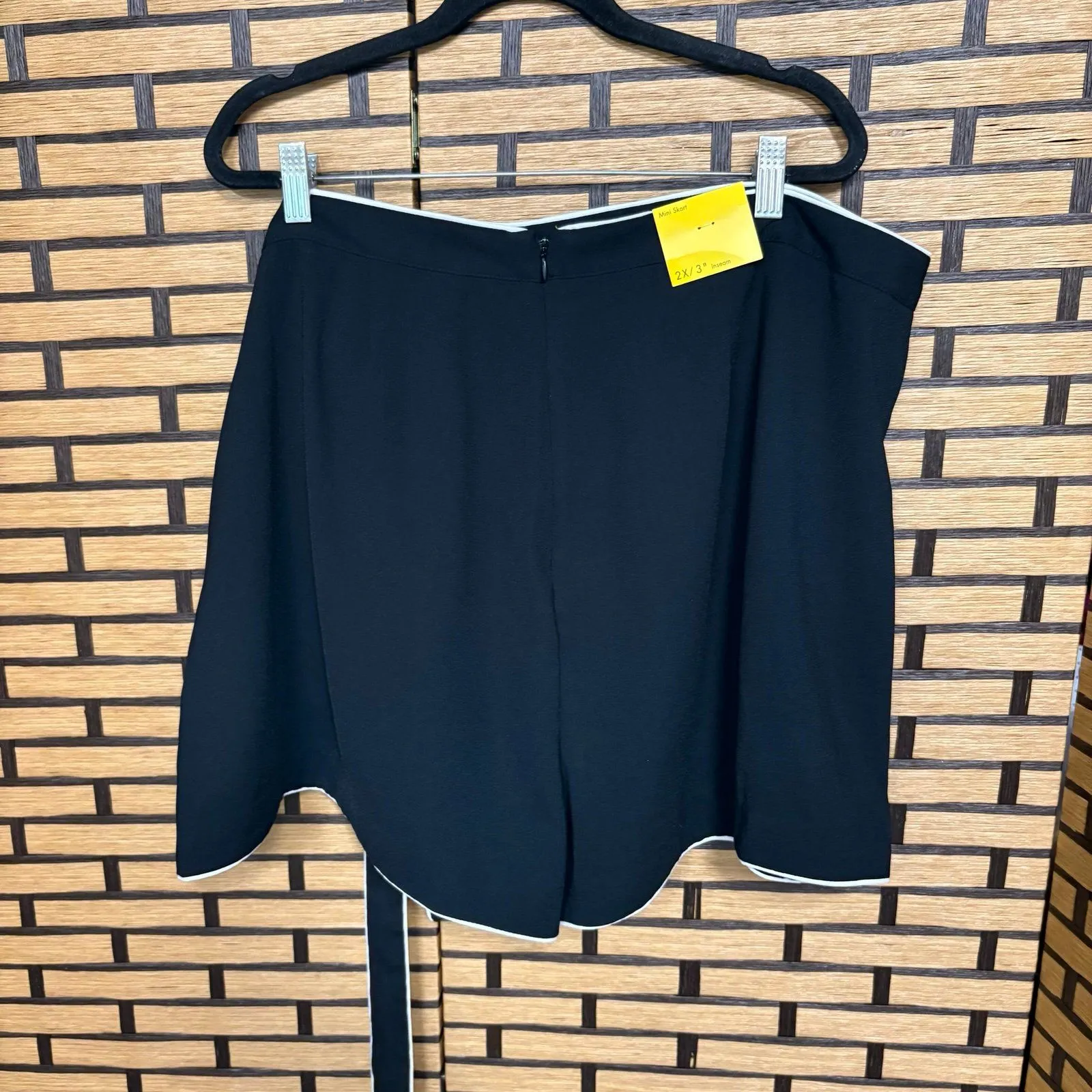 Diane Von Furstenberg For Target Black Skort Size‎ 2X - Image 3