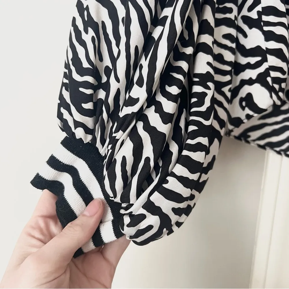 Hunter Bell Zebra Printed Sydney Top - Image 9