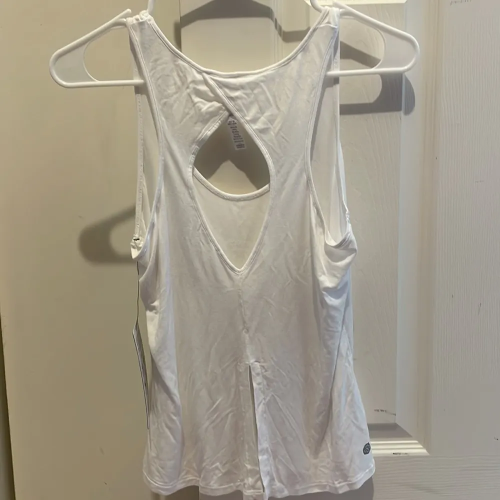 Womens New Scorpio Sol Warrior Key Hole Tank - Image 5