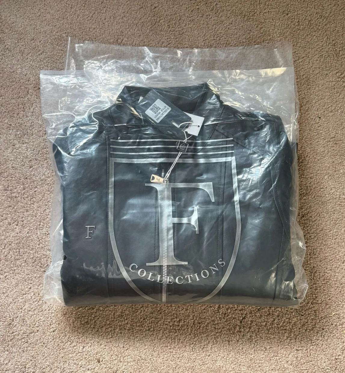 Plain Black Leather Ferrari Jacket Size L - Image 2