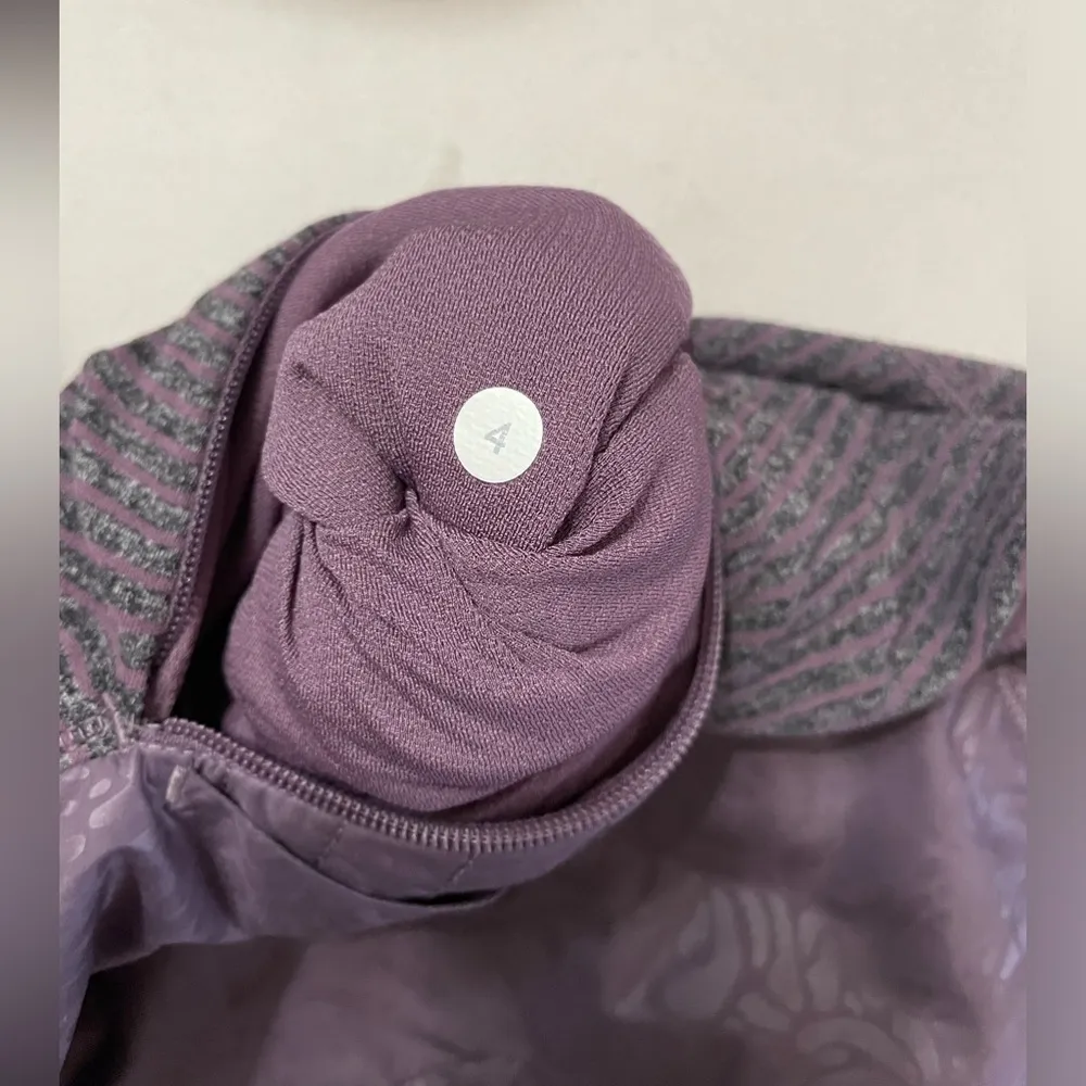 Lululemon Rebel Runner Jacket Heathered Black/Purple Fog Size 4 - Image 13