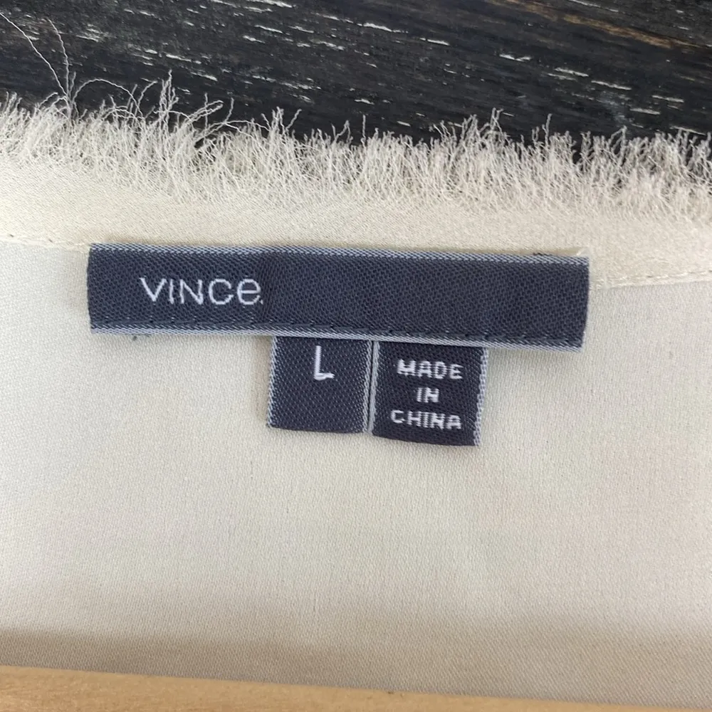 Vince Ivory Sleeveless Front Lace Panel Blouse Top L - Image 4