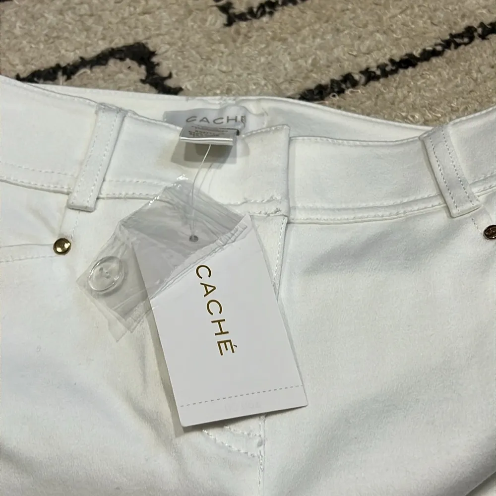 Cache White Women's Shorts - Image 6