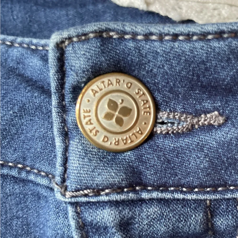 Distressed Darkwash Blue Stretch Jeans by Altar’d State - Image 5