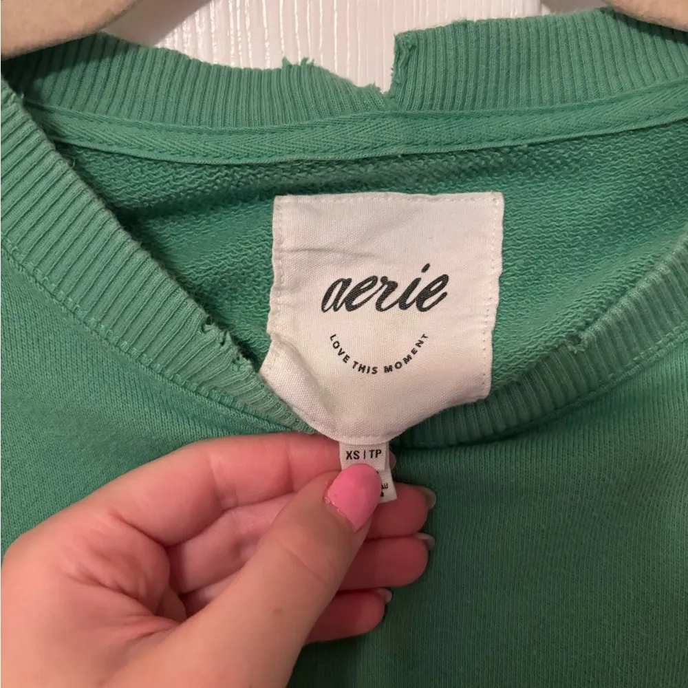 Aerie the Chill Crew Sweatshirt size XS but runs oversized - Image 4