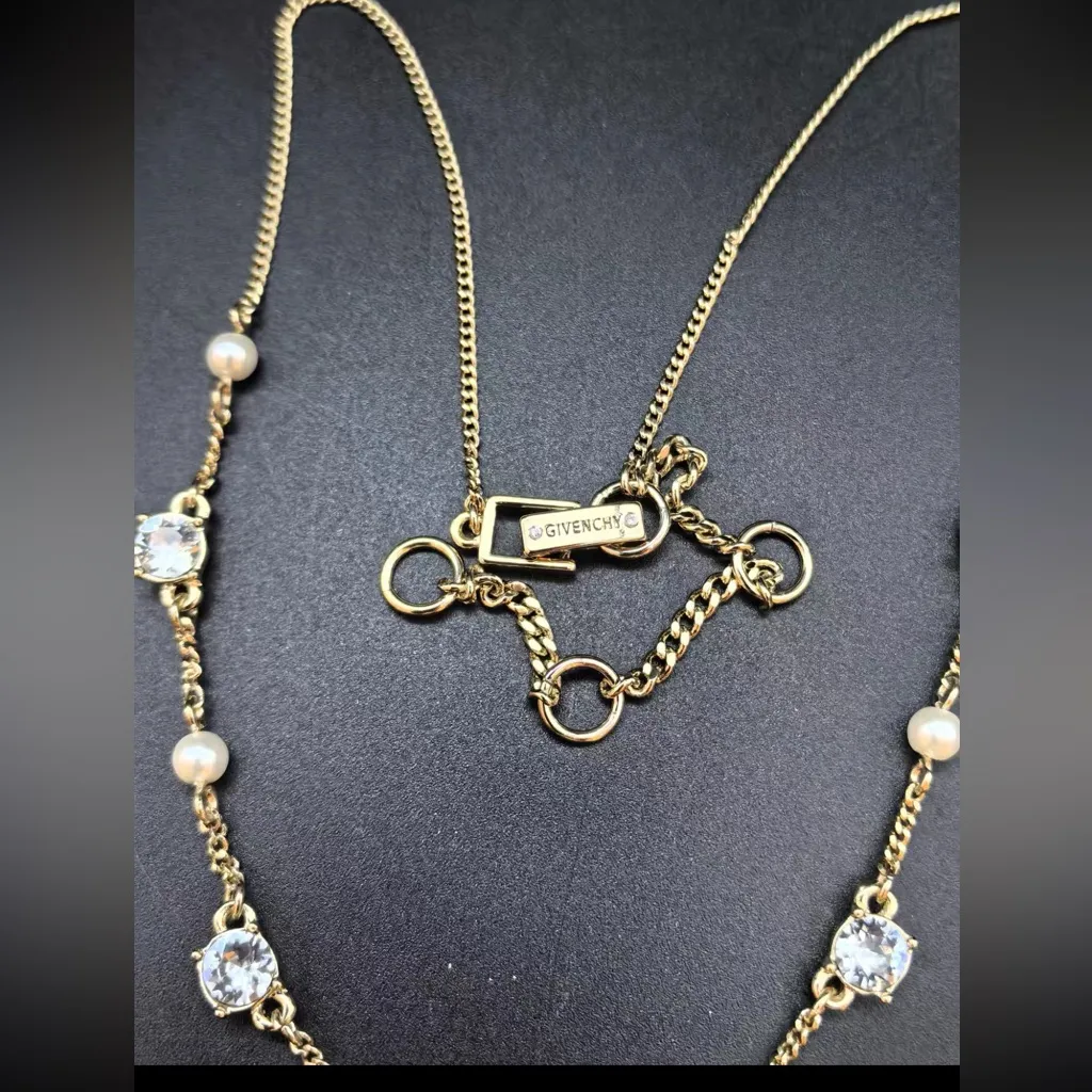 Givenchy Gold and White Necklace Set - Image 4