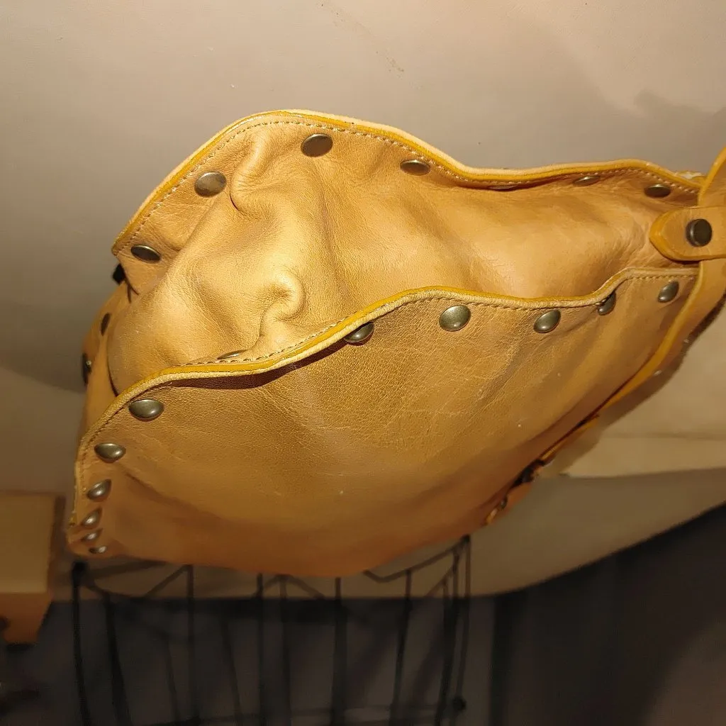 Maurizio Taiuti Genuine Leather Crossbody Saddle Bag Brass Rivets Made In Italy Tan - Image 12